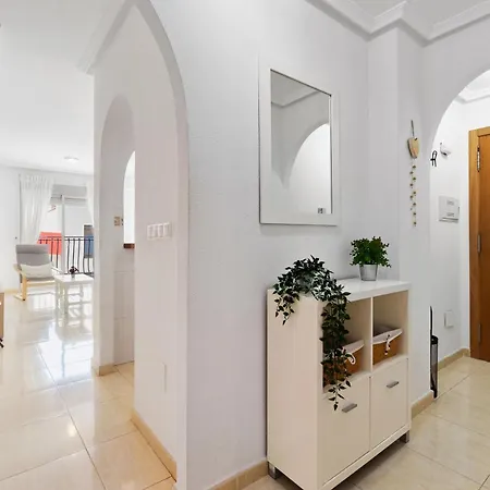 Vivienda Soleada Cerca De Playas * Torrevieja